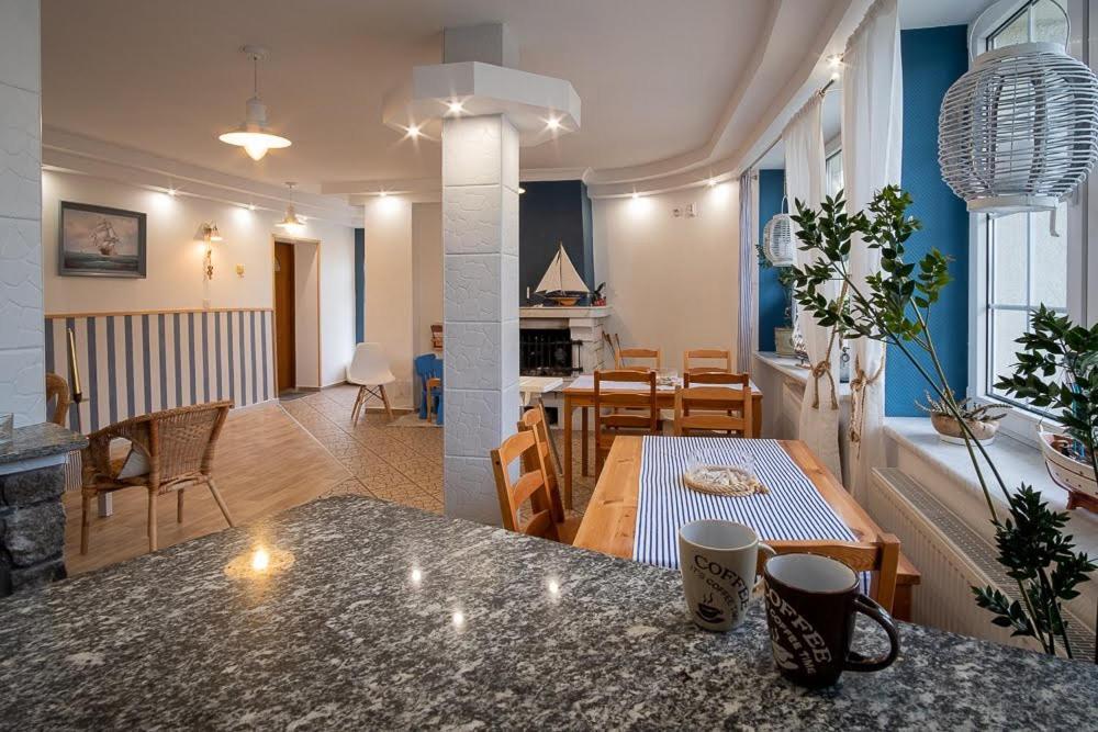 Koga Apartment Ustka Exterior photo